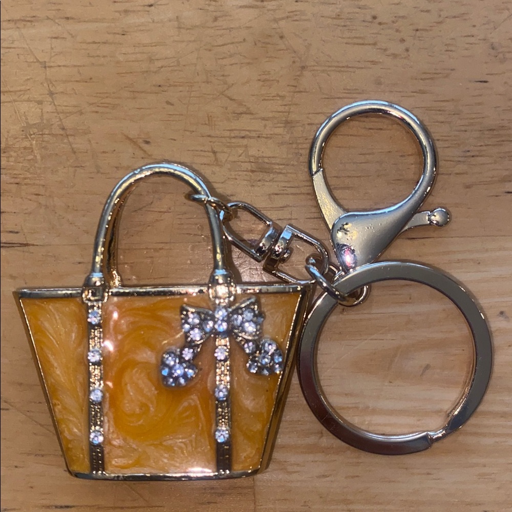Gold-Tone & orange Rhinestone purse bag charm Keychain with bow. NWOT - Picture 3 of 5